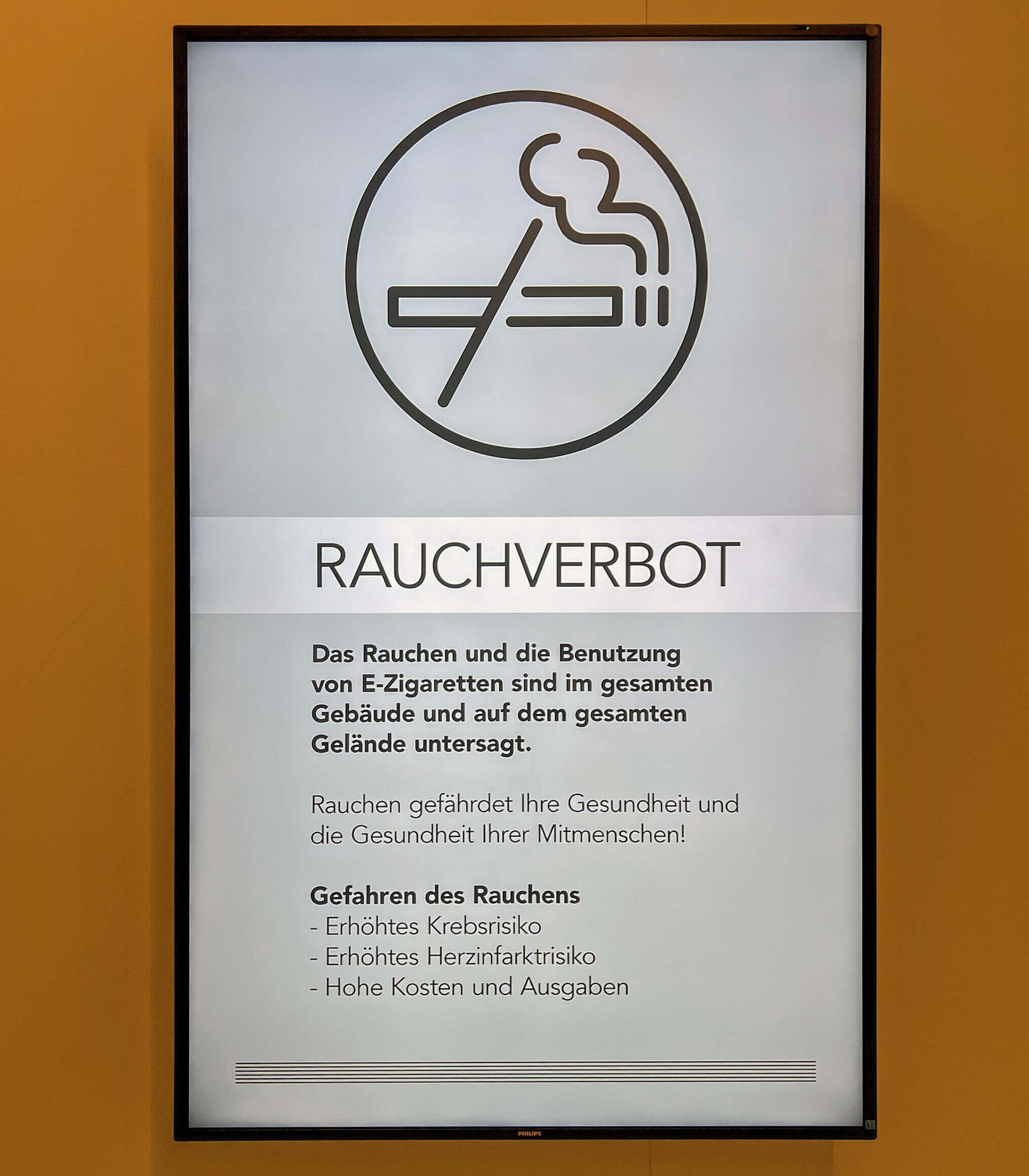 grasblau office building · Digital Signage · Rauchverbot · Well-Zertifizierung · Rauchverbot · Belegexemplar